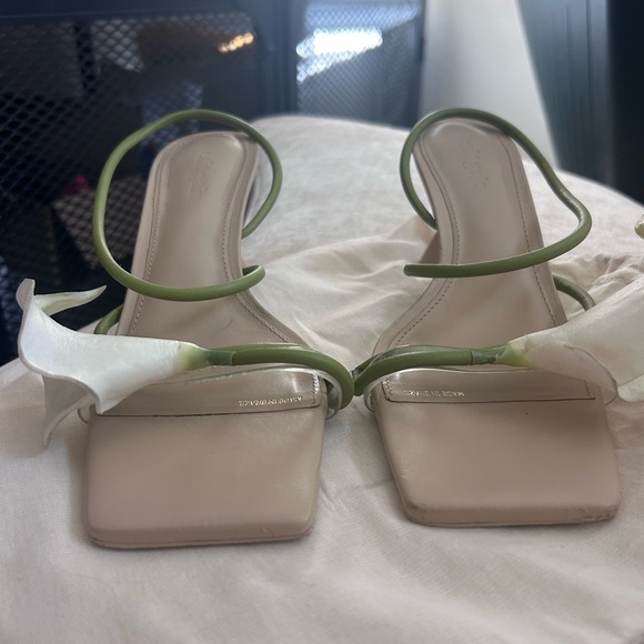 Cult Gaia Ria Sandal - Picture 10 of 12